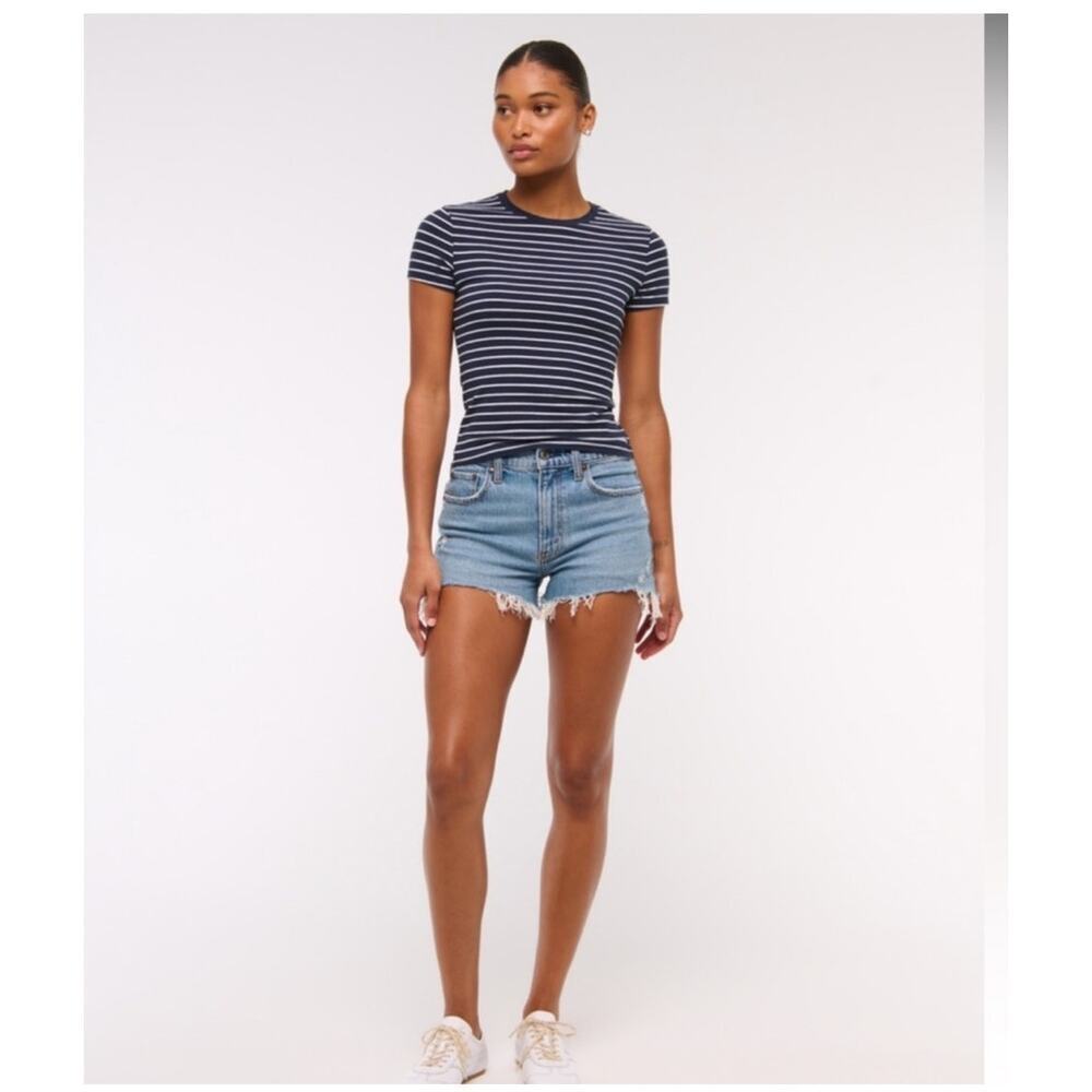 Abercrombie & Fitch Womens Mom Short Mid Rise Size 35 20 Medium Wash Boho Preppy